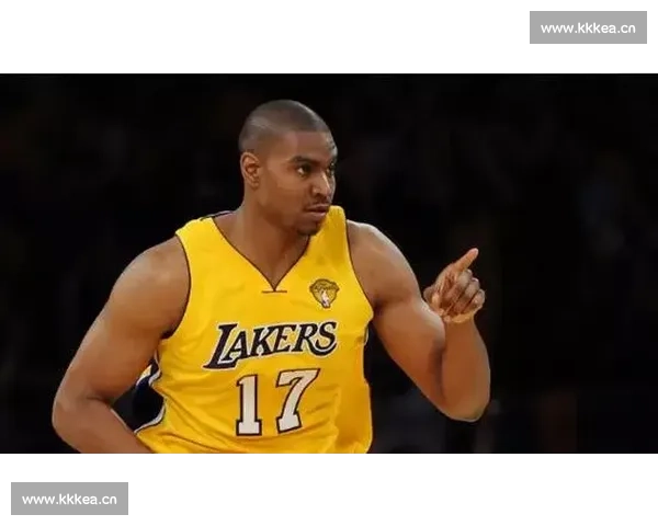 以约基奇为核心书写篮球智慧与统治力的时代传奇中锋典范之路全景